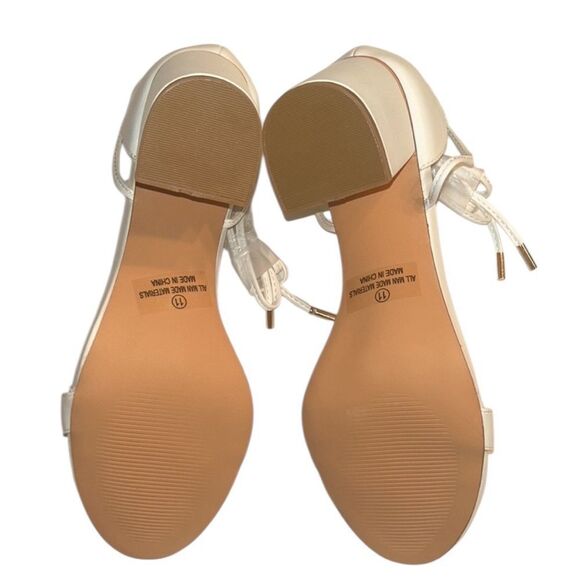 Lulu’s White Strappy Sandals (Size 11) - Picture 8 of 11